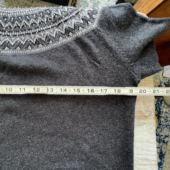 Talbots Classic Gray Cotton and Wool Pullover Sweater, Size Large, EUC! - Picture 3 of 12